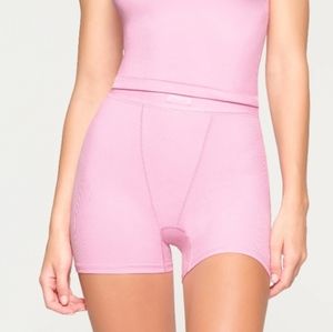 Skims Soft Lounge Boxer - Cotton Candy